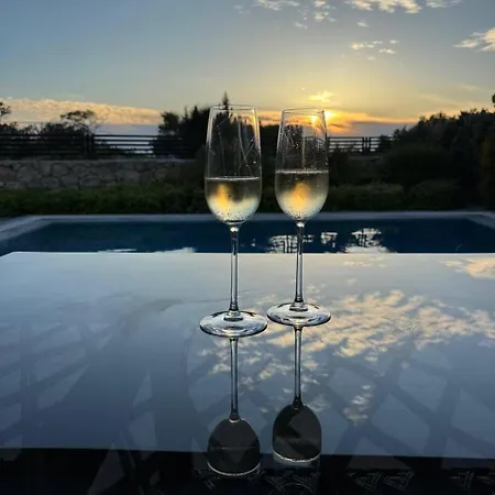 A Luxurious Seafront With A Private Pool * Nikosia